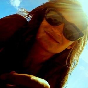 Meet your Posher, Bri